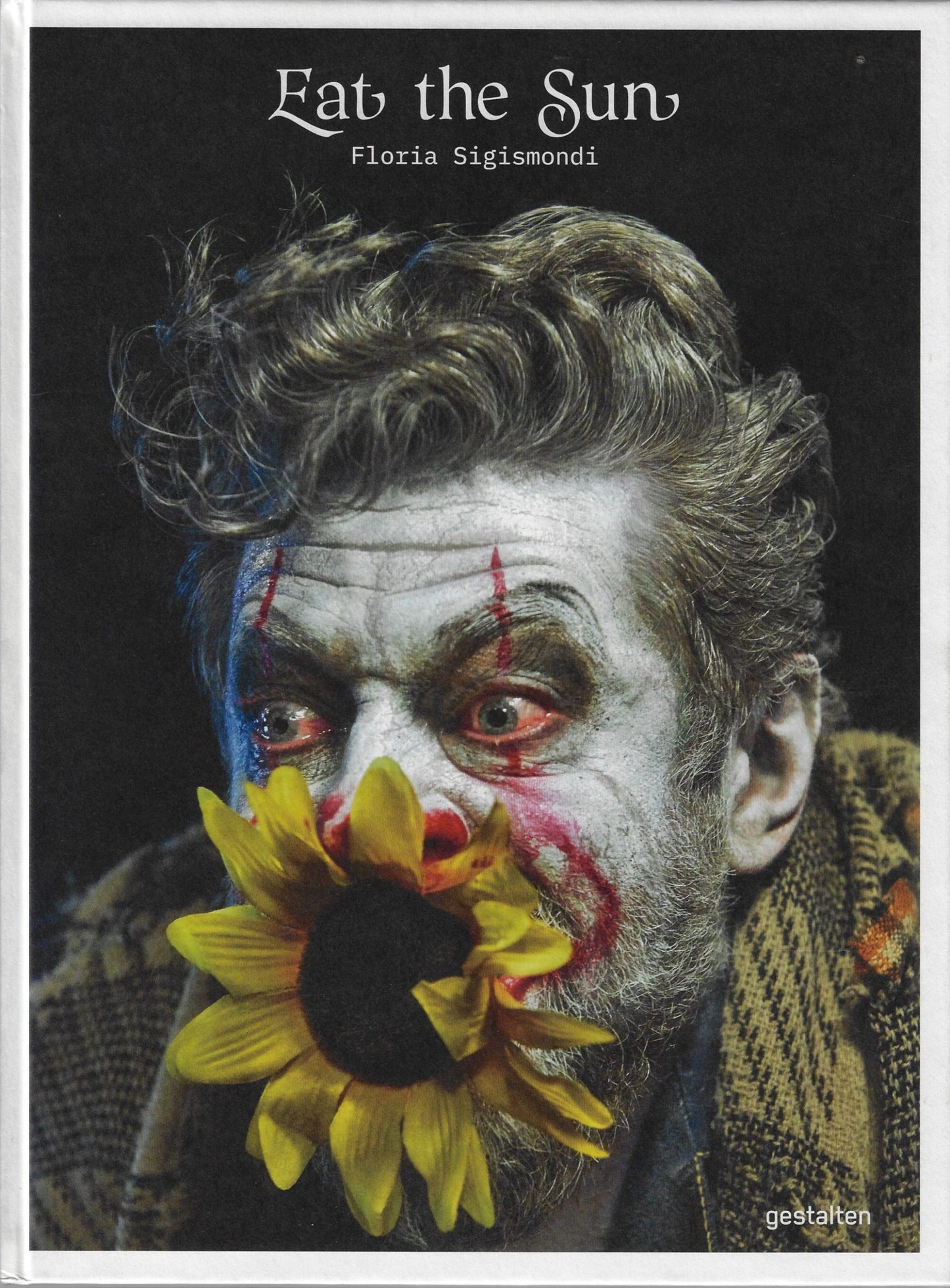 Eat the Sun / From Dusk to Dawn with Photographer Floria Sigismondi