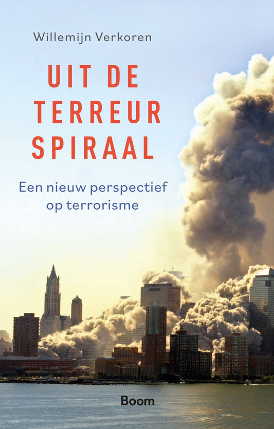 Omslag van Uit de terreurspiraal door Willemijn Verkoren, tweedehands boek bij Boekhandel Bloks