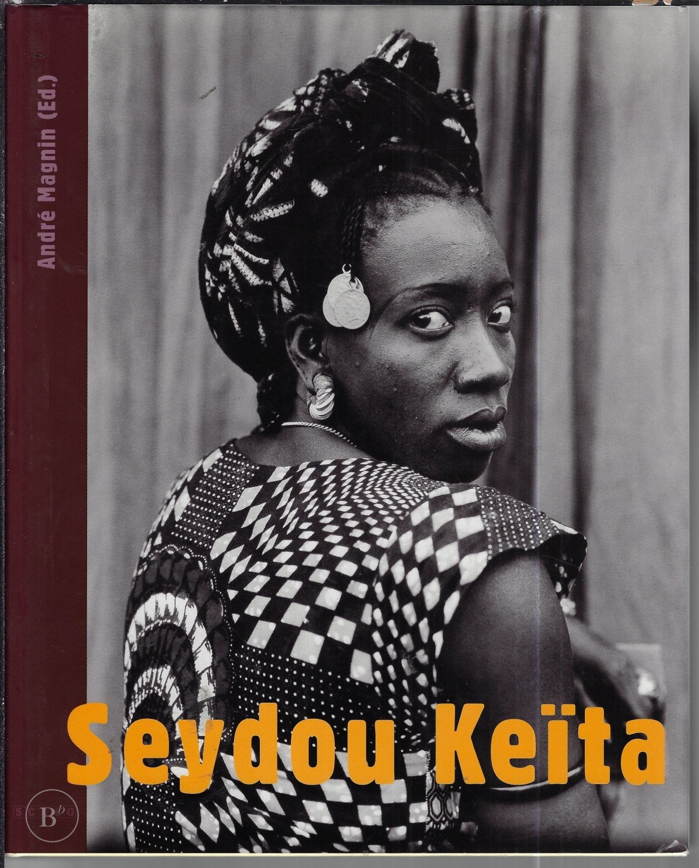 Omslag van Seydou Keïta door Seydou Keita, tweedehands boek bij Boekhandel Bloks