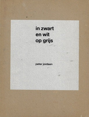 In zwart en wit op grijs
