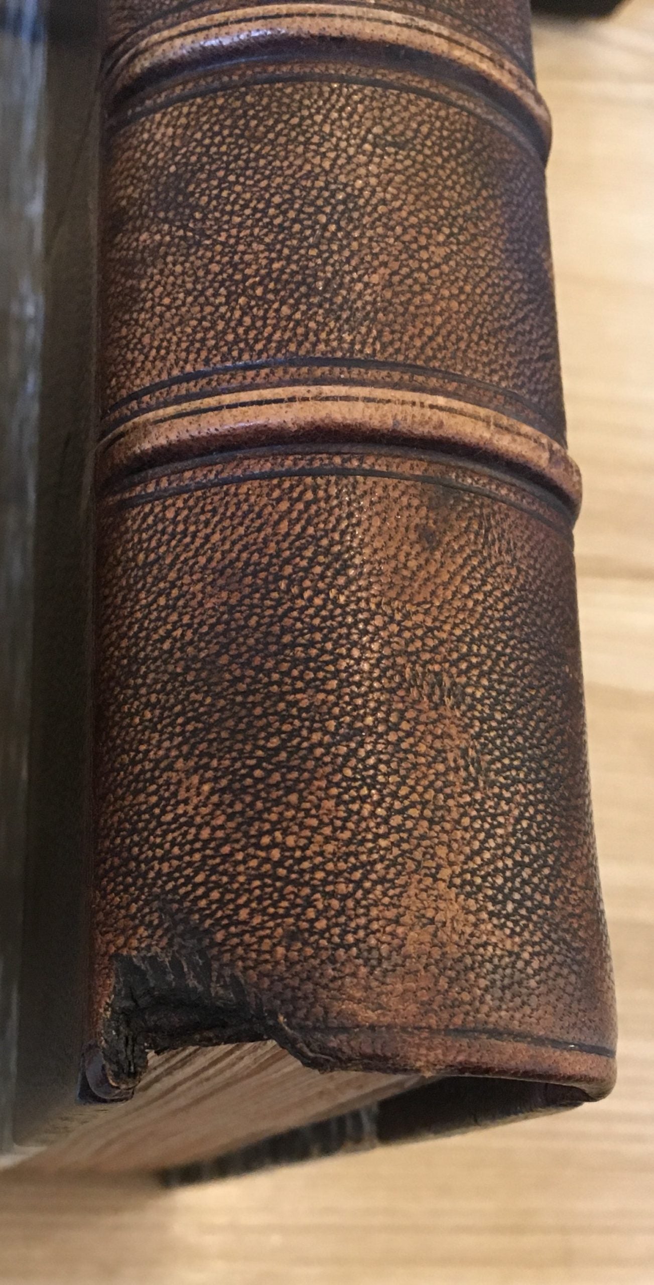 Bibliographie d' éditions originales et rares d'auteurs Francais (XV, XVI, XVII et XVIII siècles)